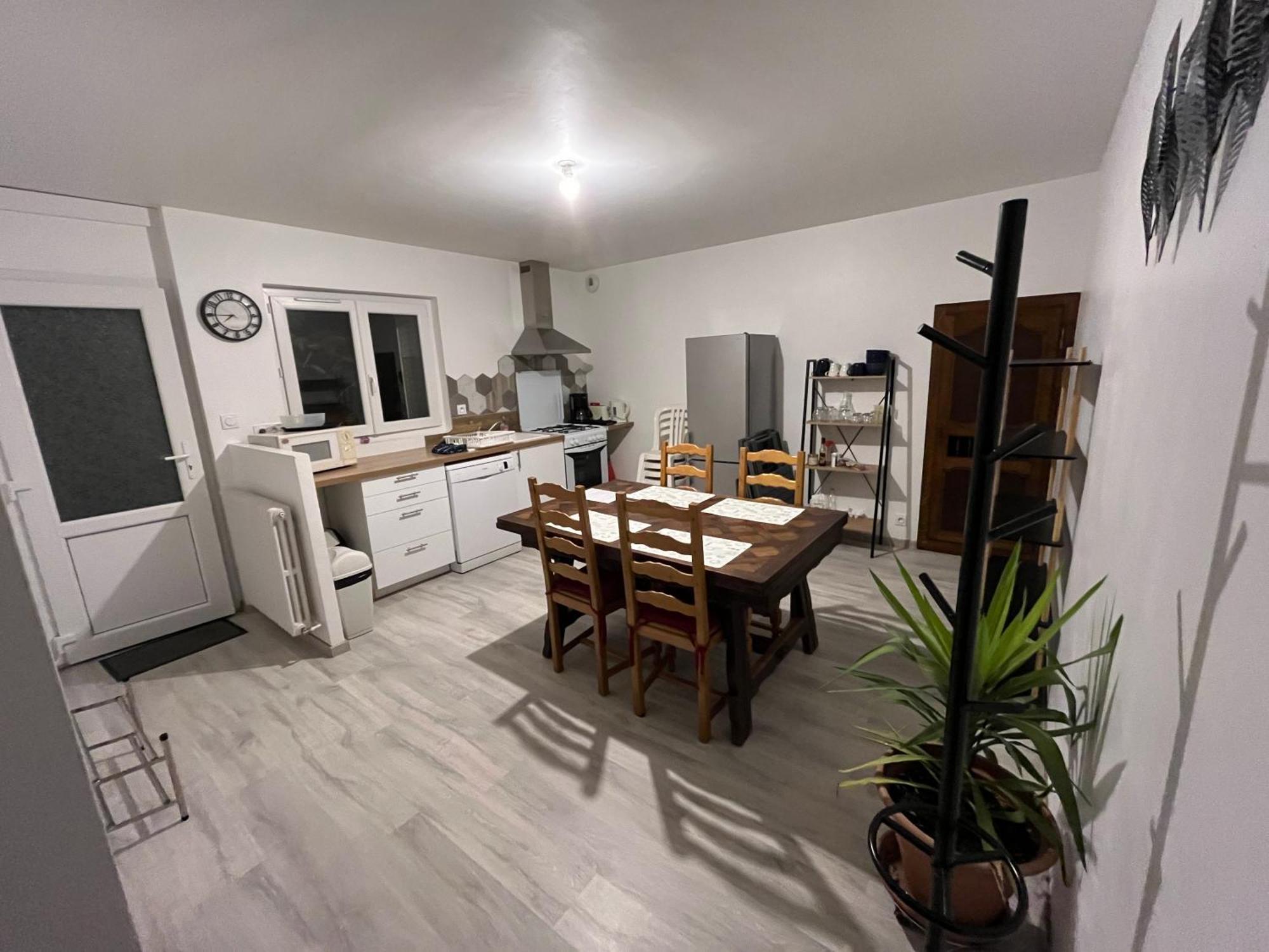 Logement Neuf En Face De La Foret. Acces Cour. Bagnoles de l'Orne Normandie ภายนอก รูปภาพ